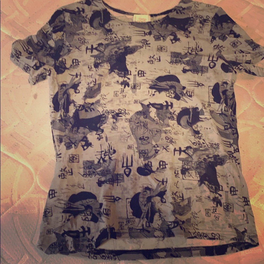 T-shirt
